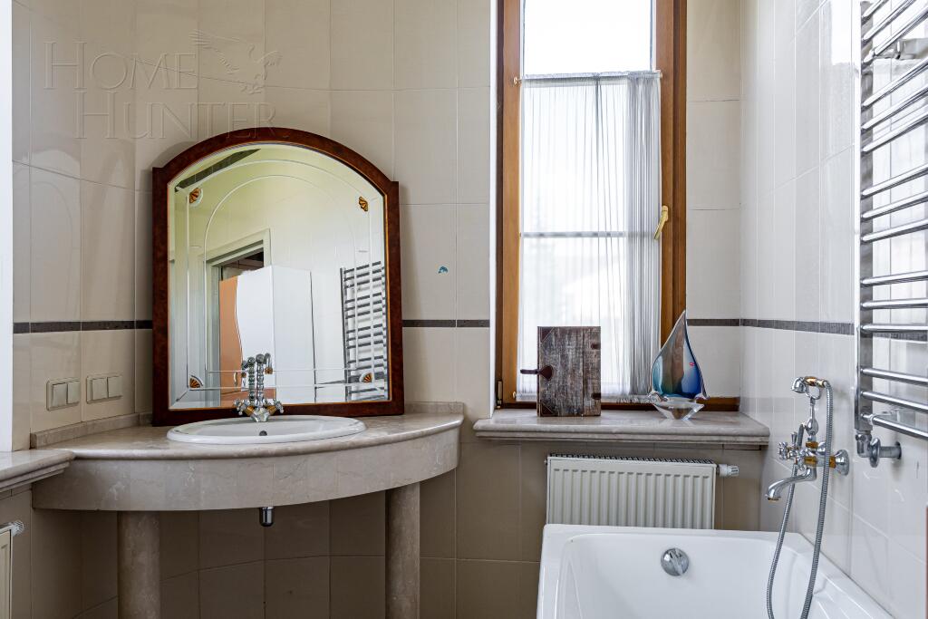 2-этажный коттедж 675 м² с отделкой