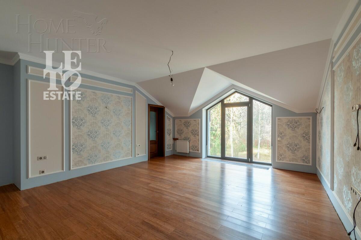 2-этажный коттедж 590 м² без отделки