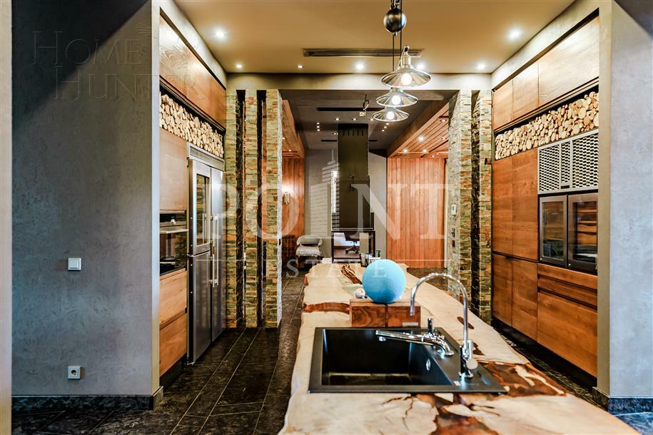 2-этажный коттедж 700 м² с отделкой