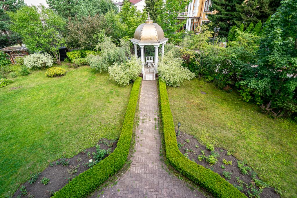 2-этажный коттедж 675 м² с отделкой