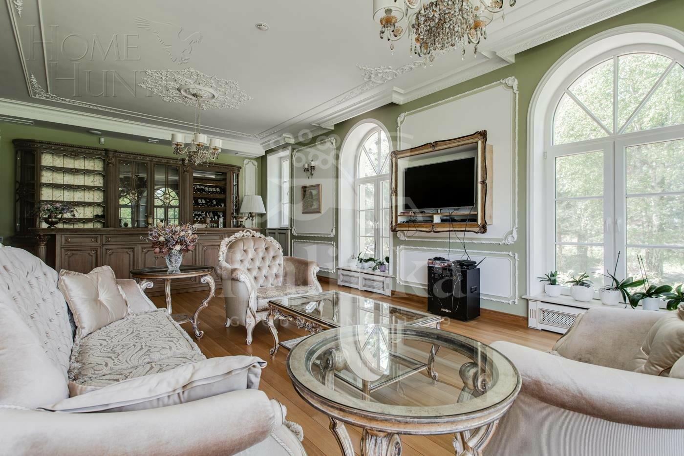 2-этажный коттедж 1 800 м² с отделкой