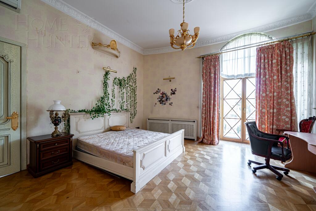 2-этажный коттедж 675 м² с отделкой