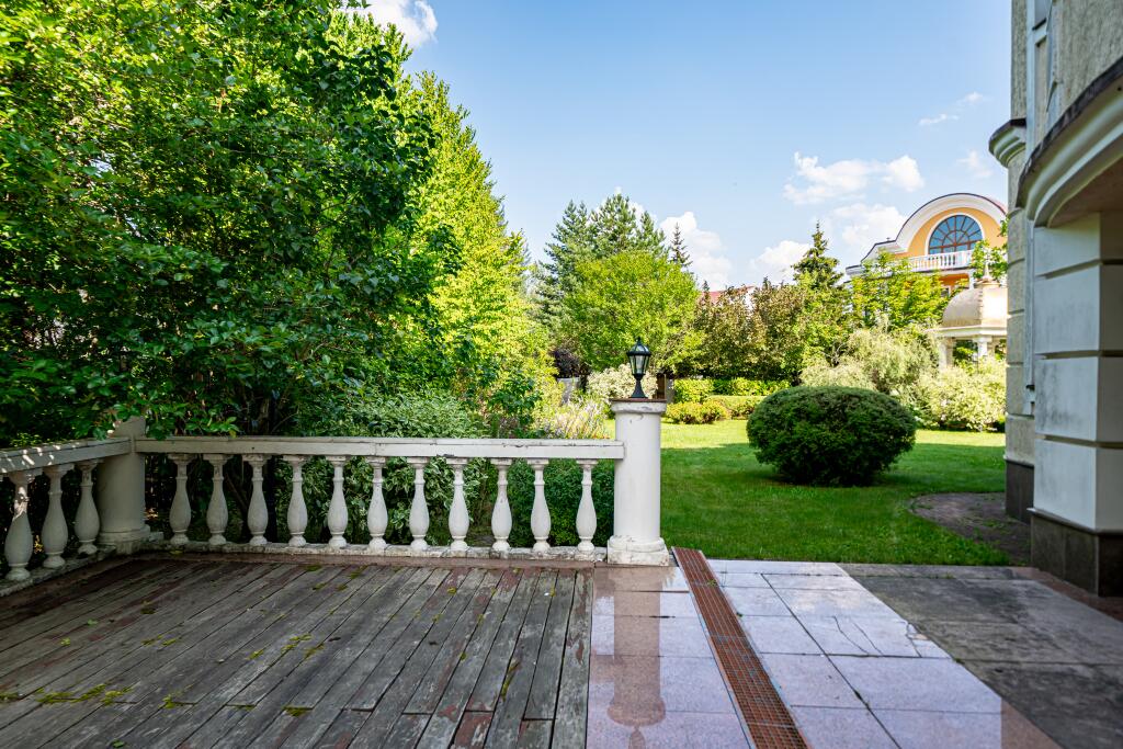 2-этажный коттедж 675 м² с отделкой