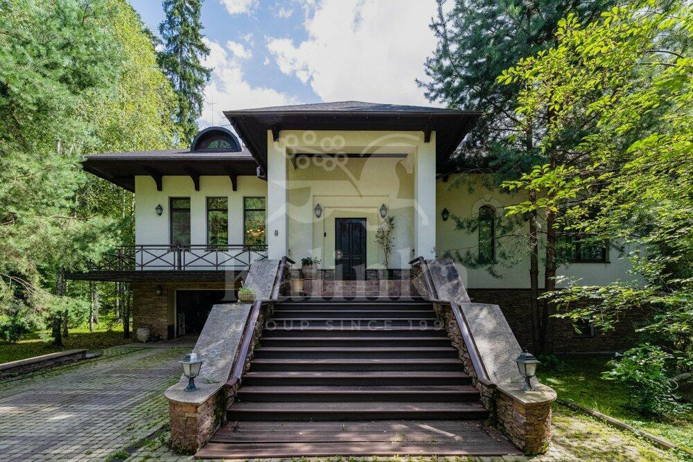 1-этажный коттедж 462 м² с отделкой