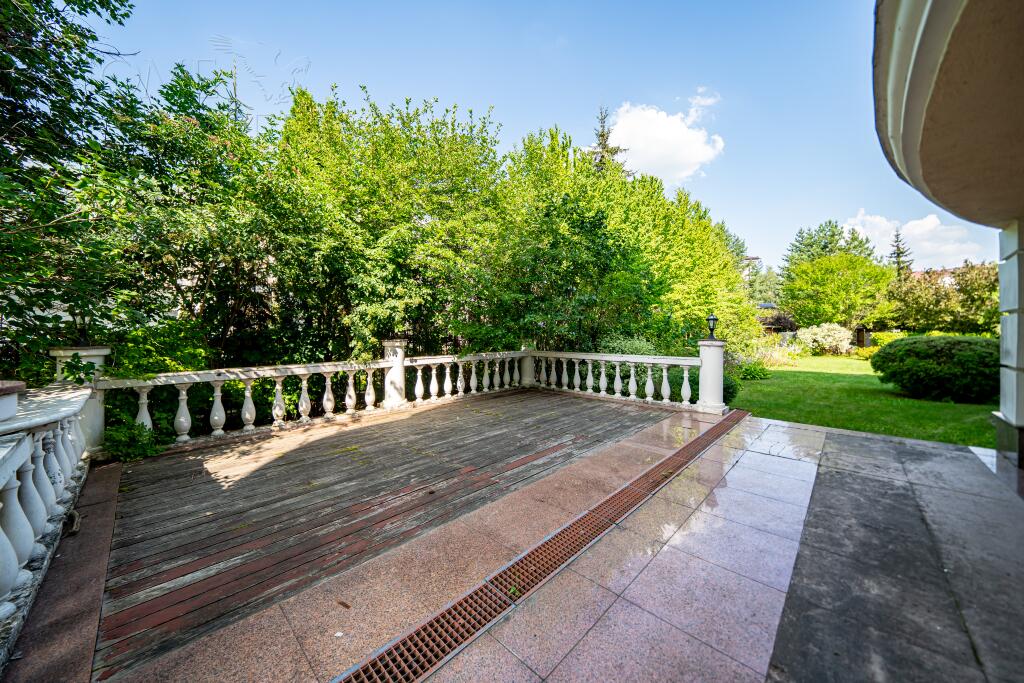 2-этажный коттедж 675 м² с отделкой