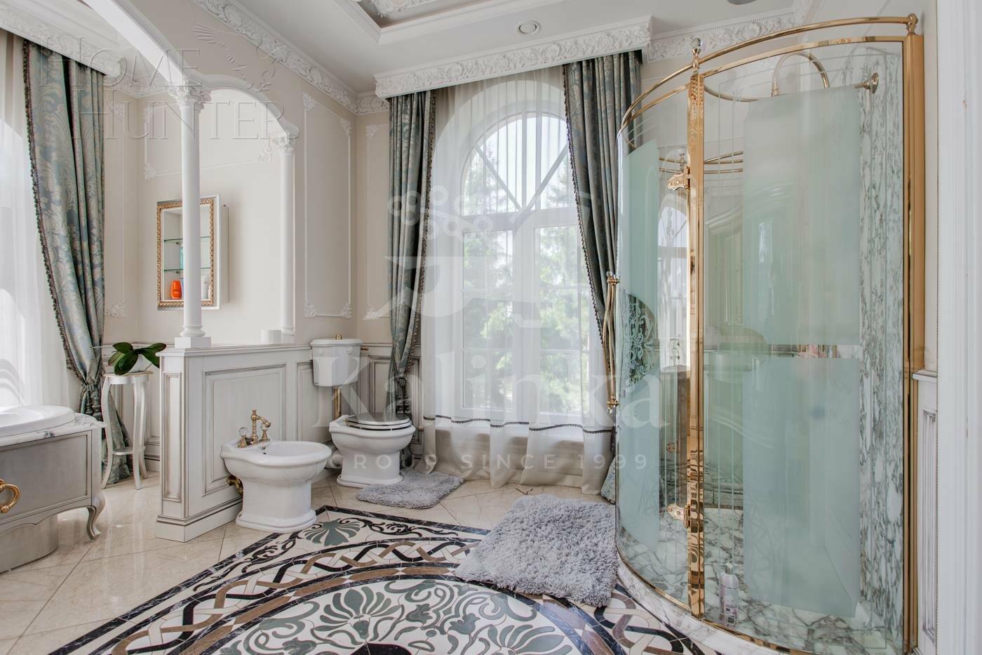 2-этажный коттедж 1 800 м² с отделкой