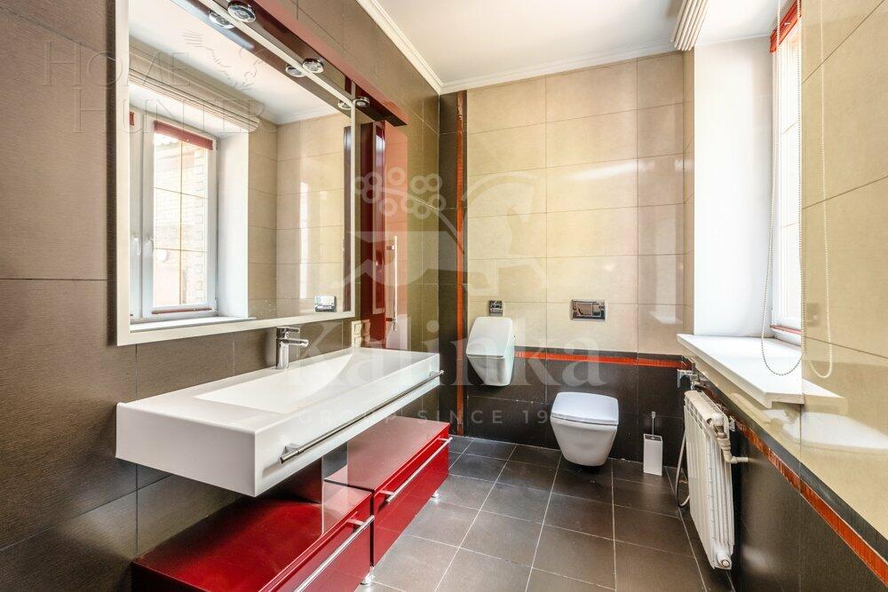 2-этажный коттедж 600 м² с отделкой