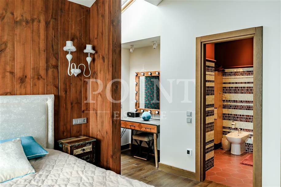 2-этажный коттедж 700 м² с отделкой