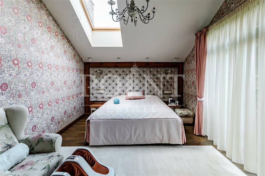 2-этажный коттедж 700 м² с отделкой