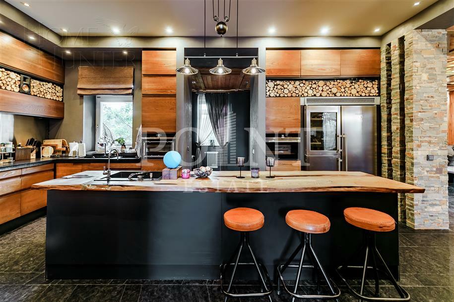 2-этажный коттедж 700 м² с отделкой