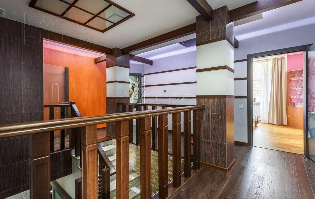 2-этажный коттедж 676 м² с отделкой