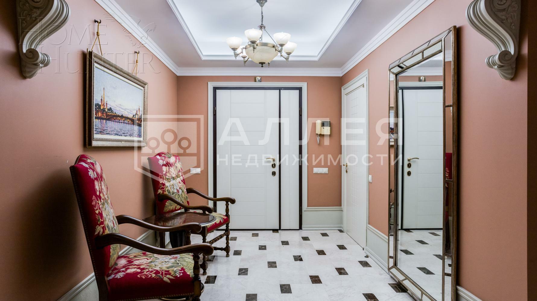 2-этажный коттедж 540 м² с отделкой