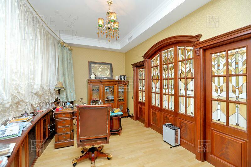 4-КОМН. КВАРТИРА С ОТДЕЛКОЙ 241 М² НА 2 ЭТАЖЕ