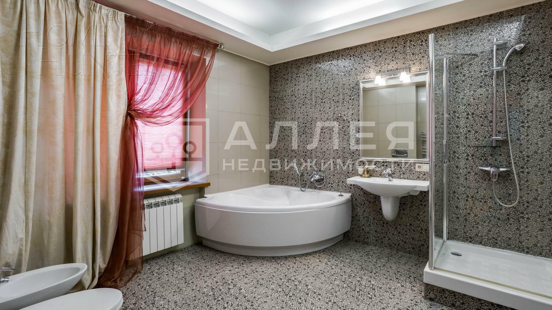2-этажный коттедж 540 м² с отделкой