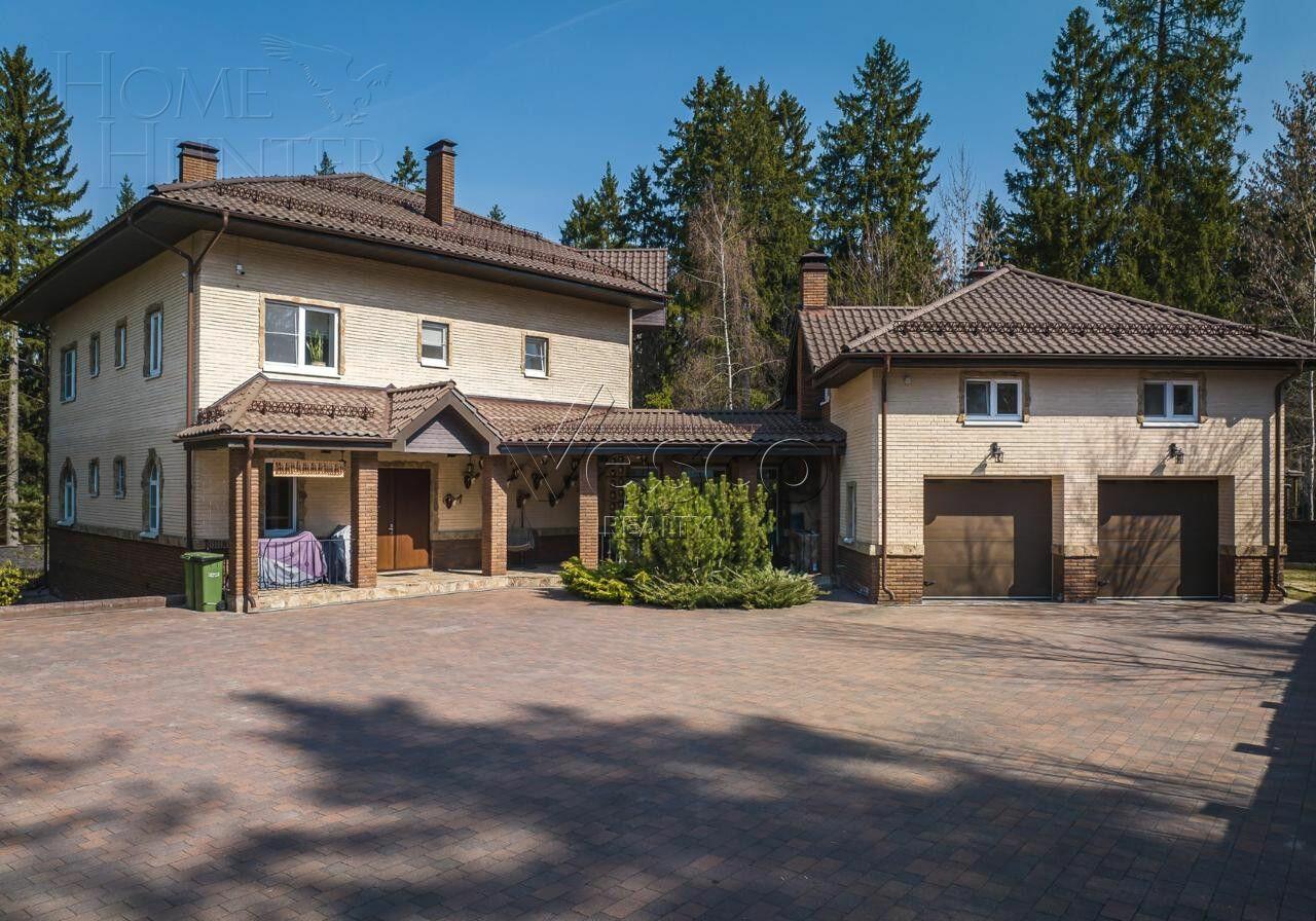 2-этажный коттедж 676 м² с отделкой