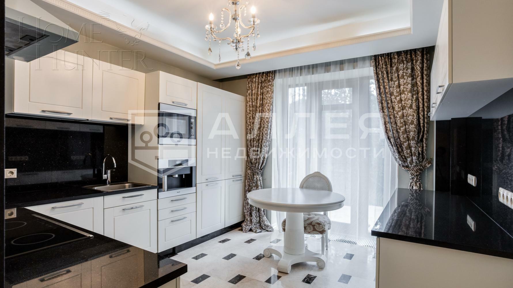 2-этажный коттедж 540 м² с отделкой