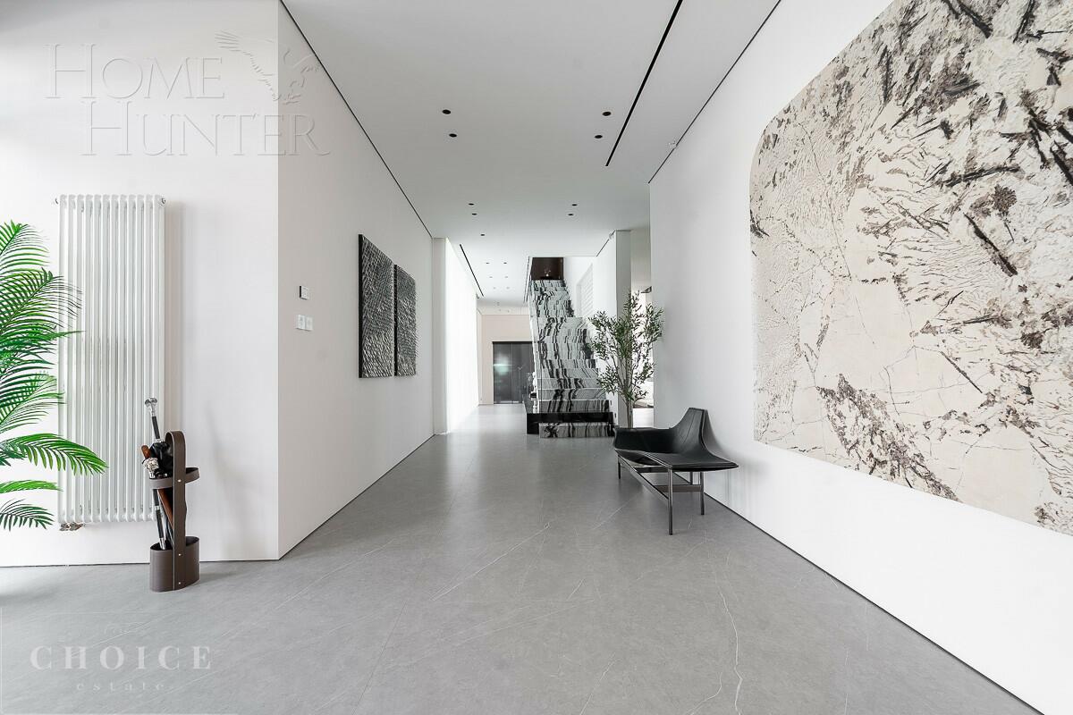 2-этажный коттедж 698 м² с отделкой