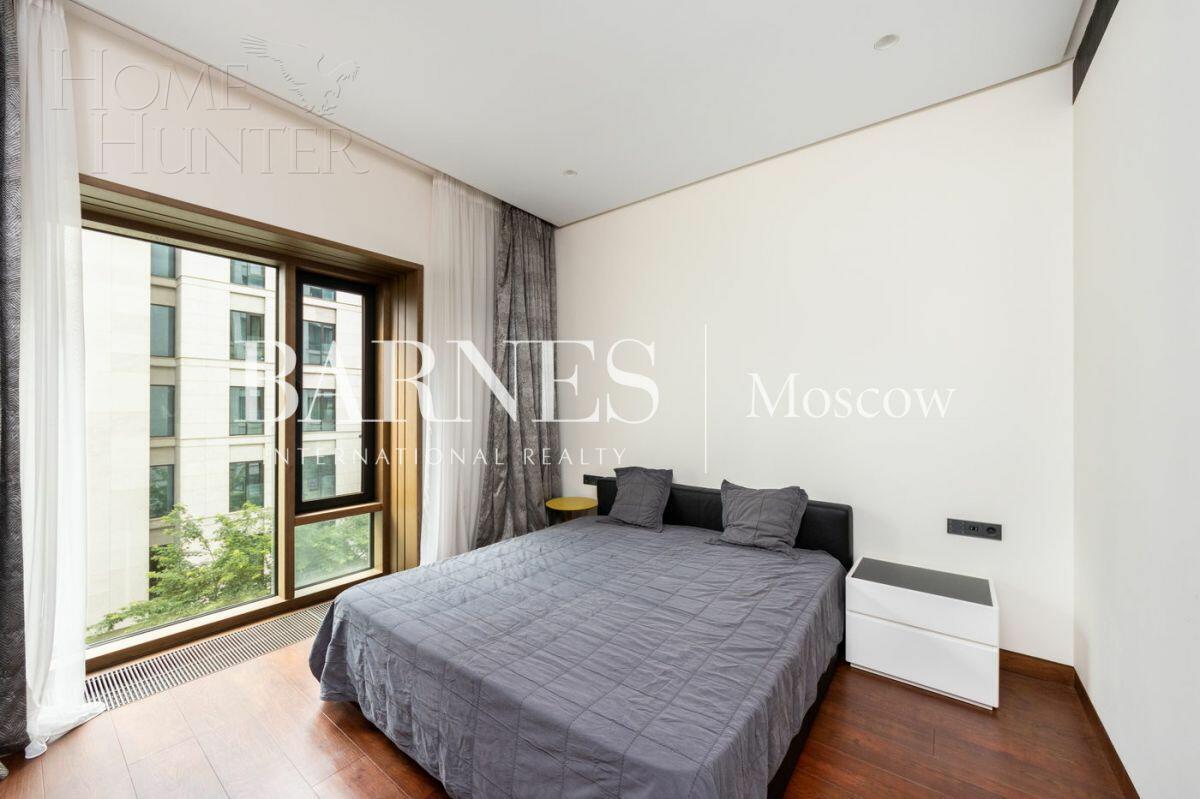 3-КОМН. КВАРТИРА С ОТДЕЛКОЙ 125 М² НА 4 ЭТАЖЕ