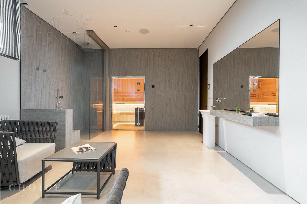 2-этажный коттедж 698 м² с отделкой