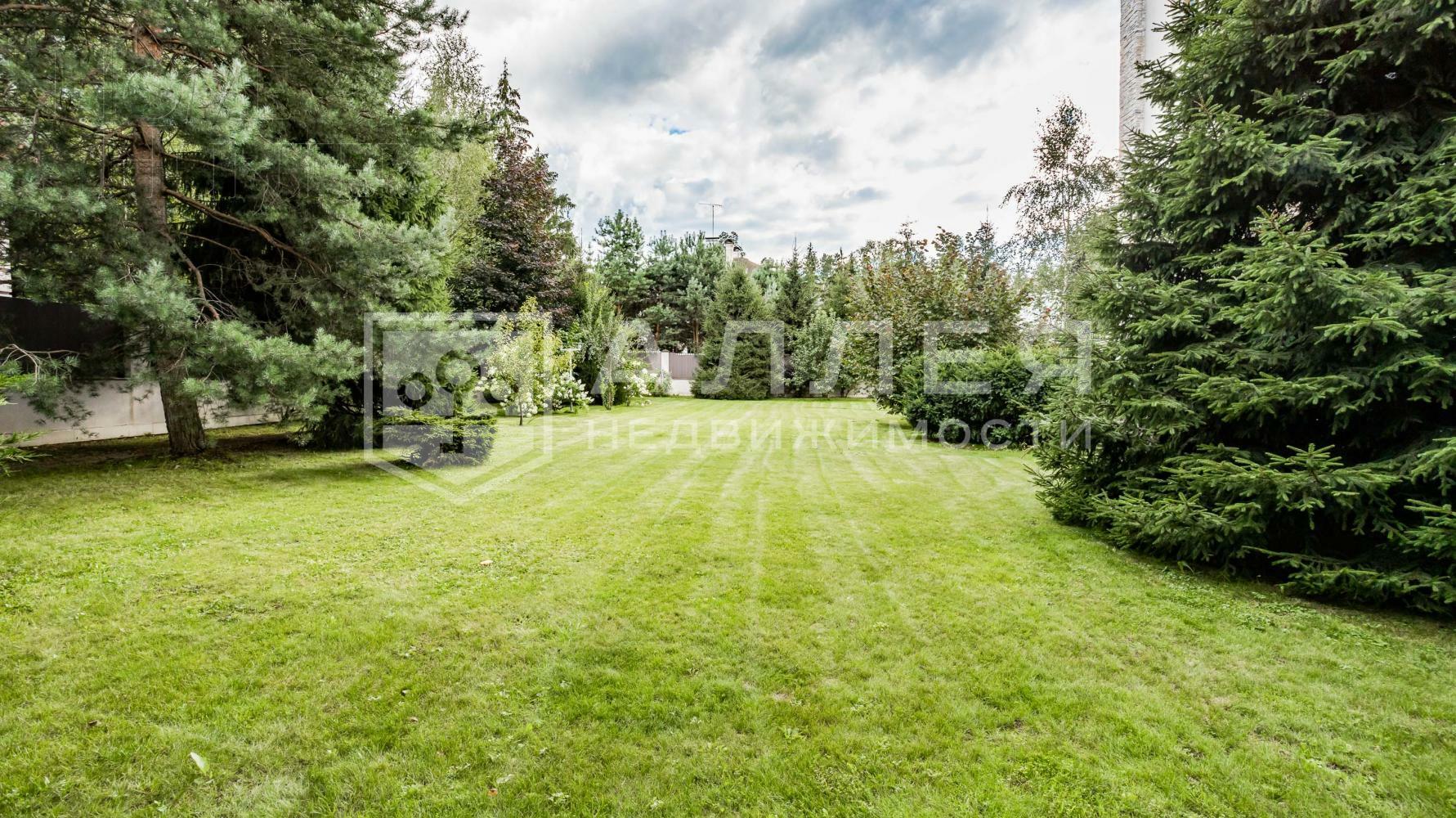 2-этажный коттедж 540 м² с отделкой