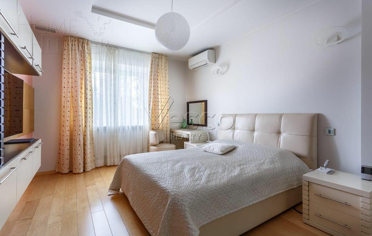 2-этажный коттедж 676 м² с отделкой