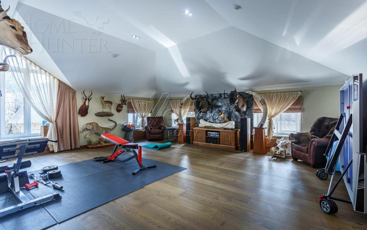 2-этажный коттедж 676 м² с отделкой