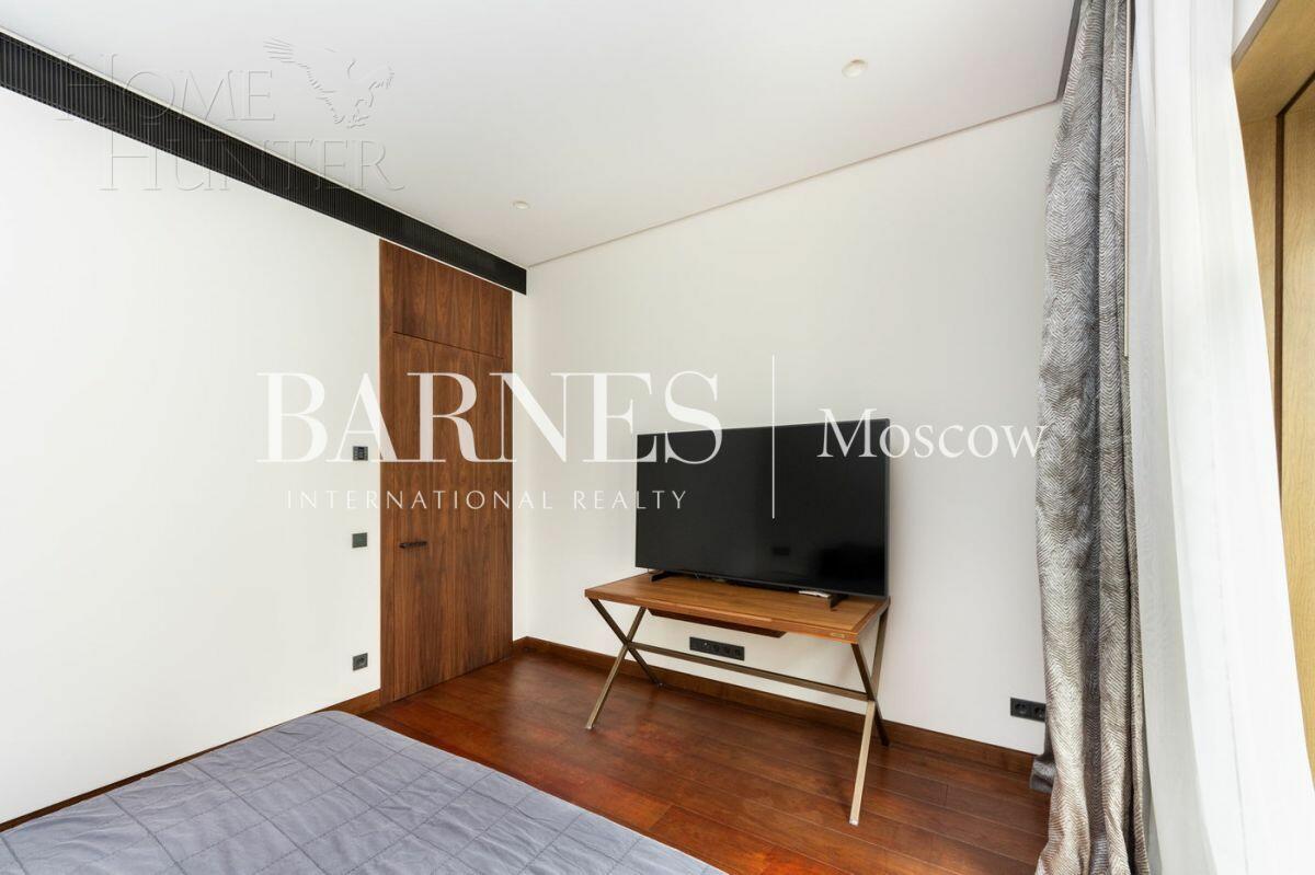 3-КОМН. КВАРТИРА С ОТДЕЛКОЙ 125 М² НА 4 ЭТАЖЕ