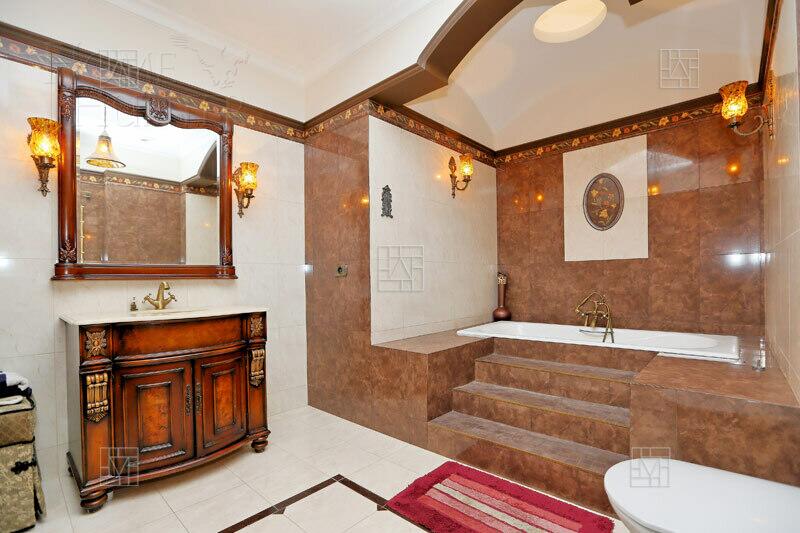 4-КОМН. КВАРТИРА С ОТДЕЛКОЙ 241 М² НА 2 ЭТАЖЕ