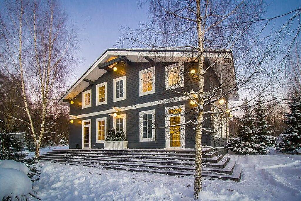 2-этажный коттедж 270 м² с отделкой