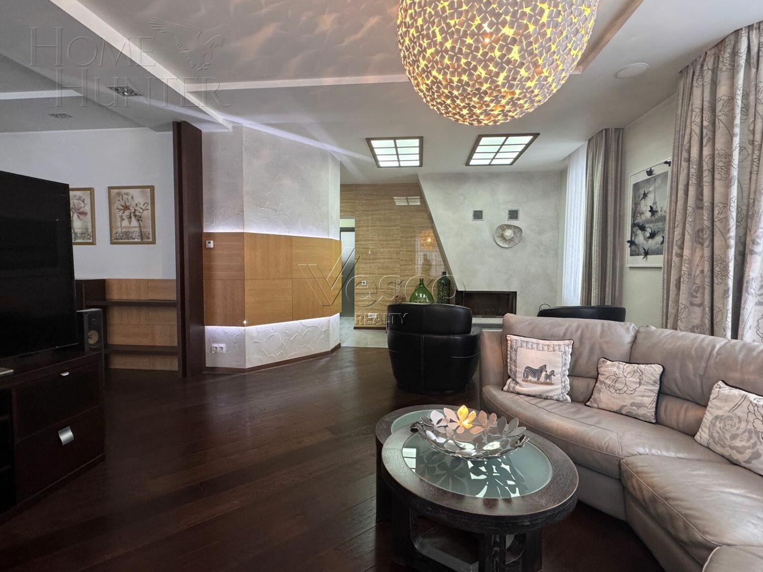 2-этажный коттедж 676 м² с отделкой