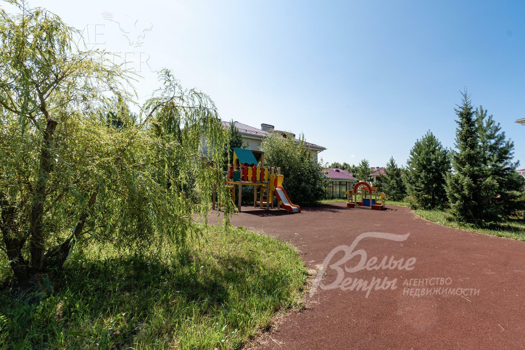 2-этажный таунхаус 435 м² с отделкой