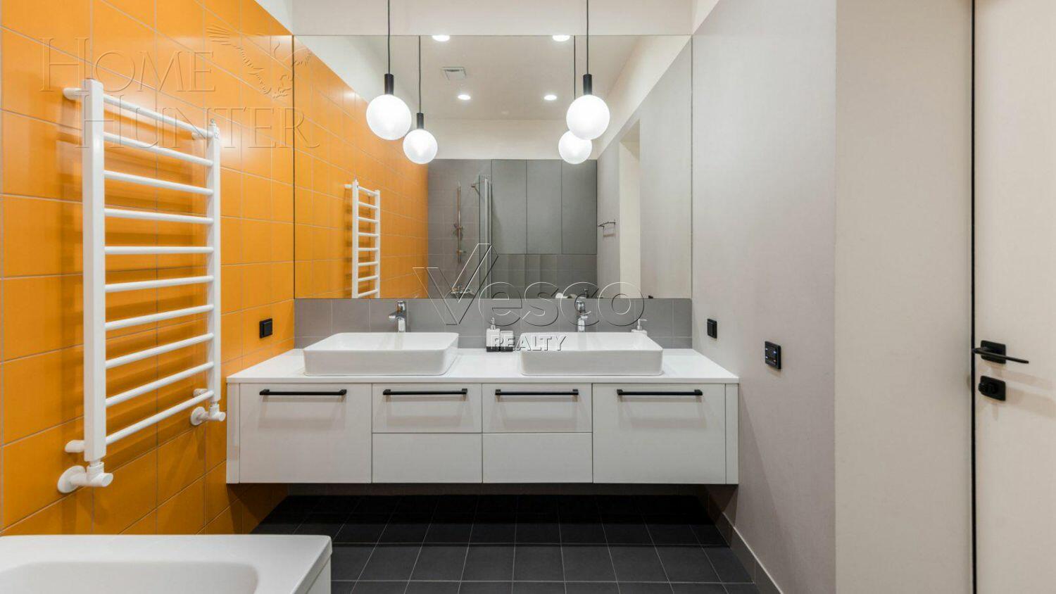 2-этажный коттедж 647 м² с отделкой