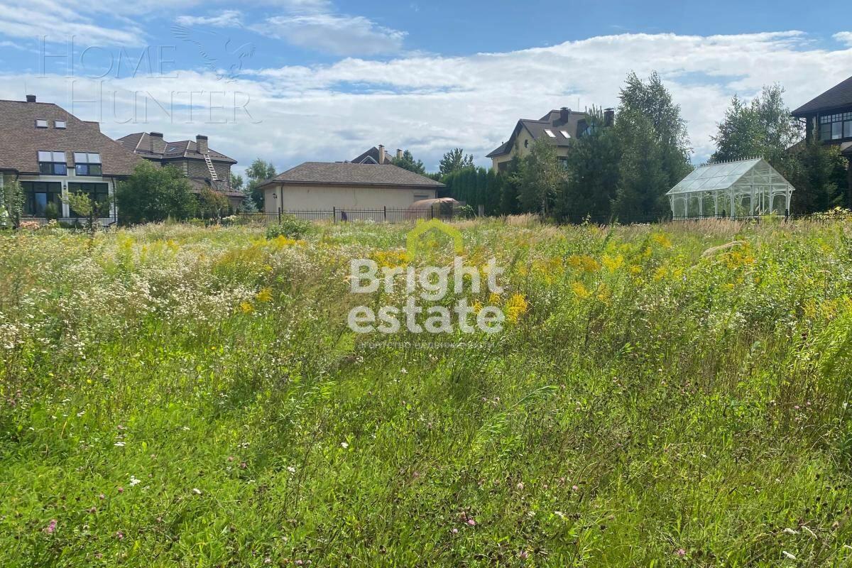 Участок 10 сот. в охраняемом поселке