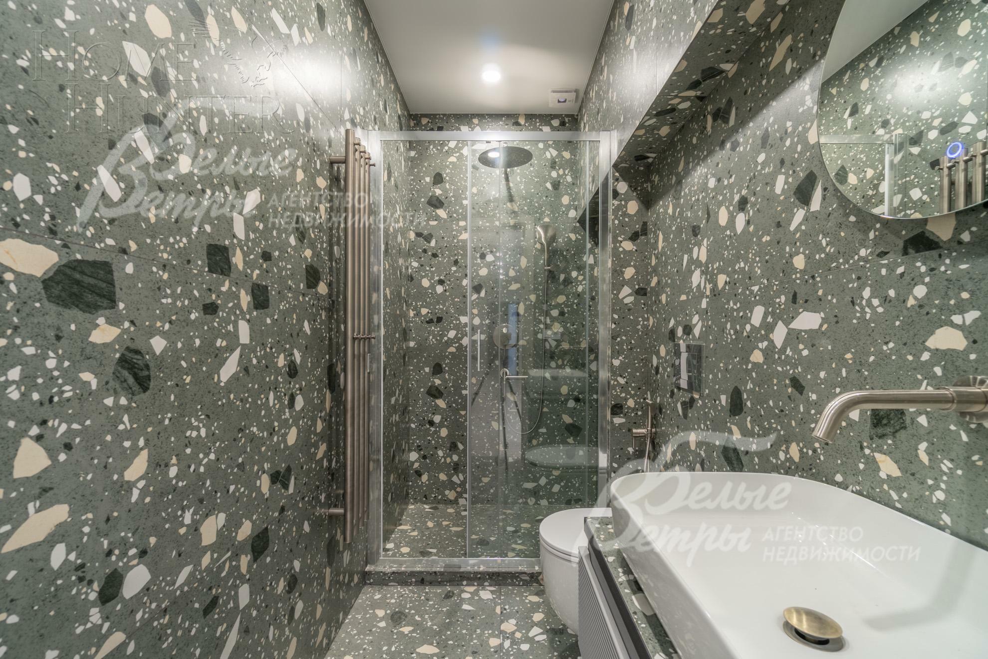 2-этажный таунхаус 435 м² с отделкой