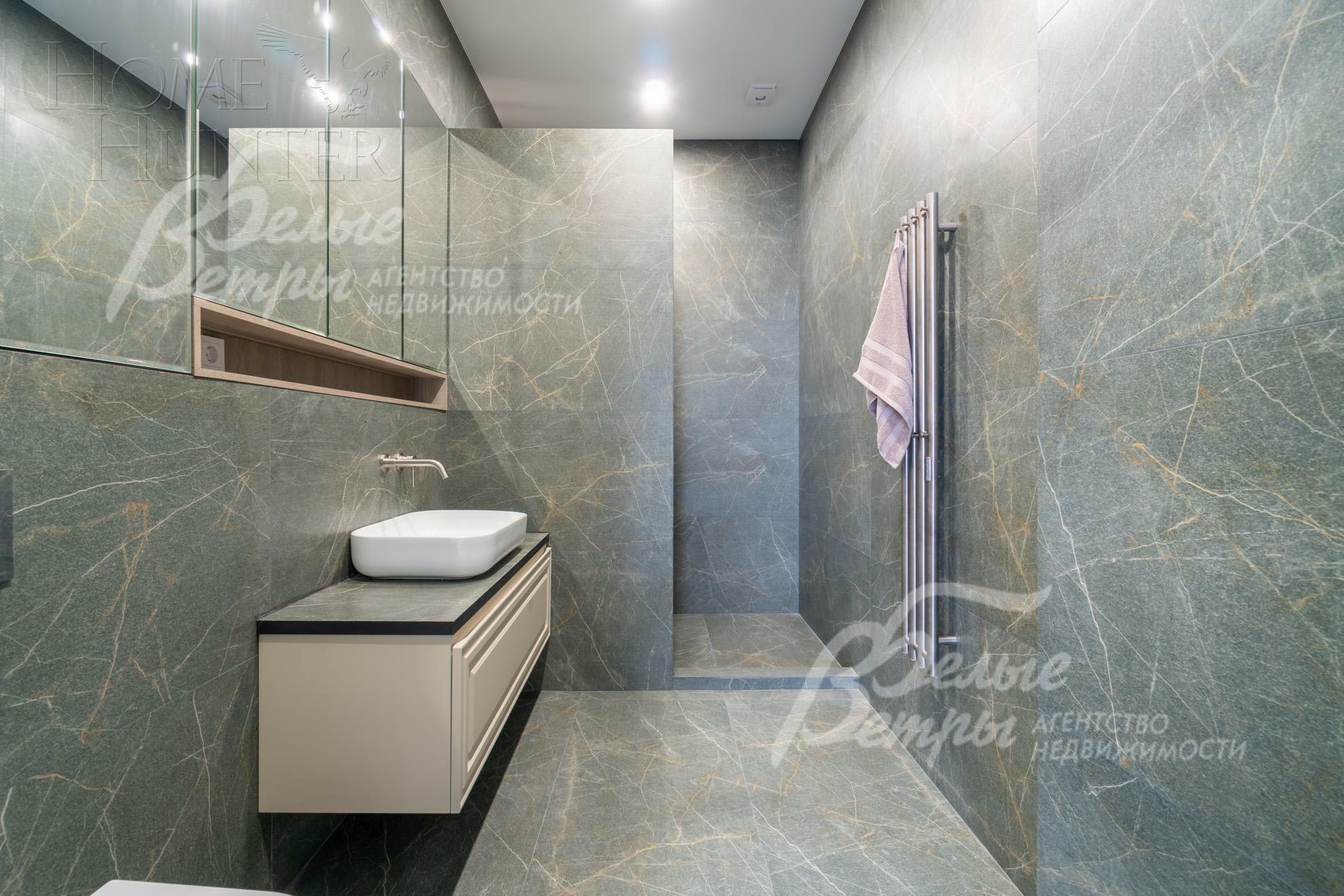 2-этажный таунхаус 435 м² с отделкой