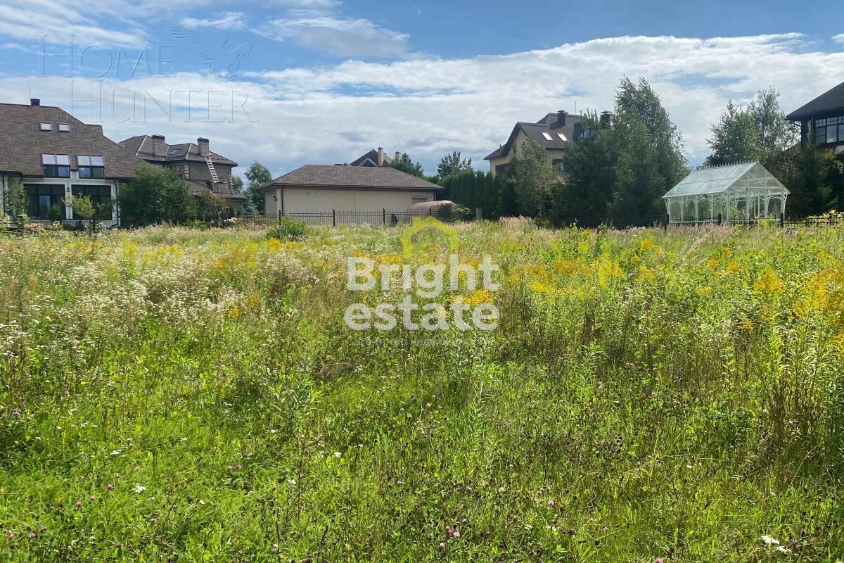 Участок 10 сот. в охраняемом поселке