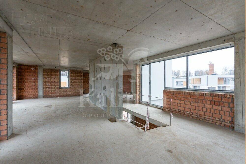 2-этажный коттедж 678 м² без отделки