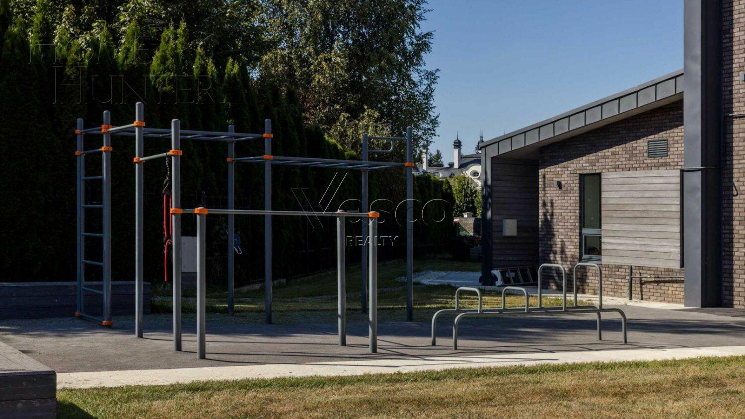 2-этажный коттедж 647 м² с отделкой