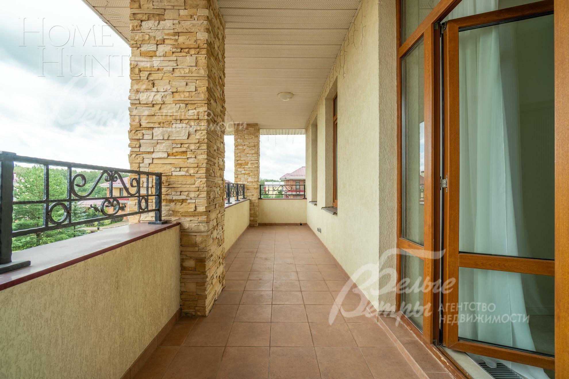 2-этажный таунхаус 435 м² с отделкой