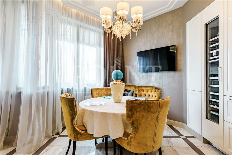 4-КОМН. КВАРТИРА С ОТДЕЛКОЙ 170 М² НА 32 ЭТАЖЕ