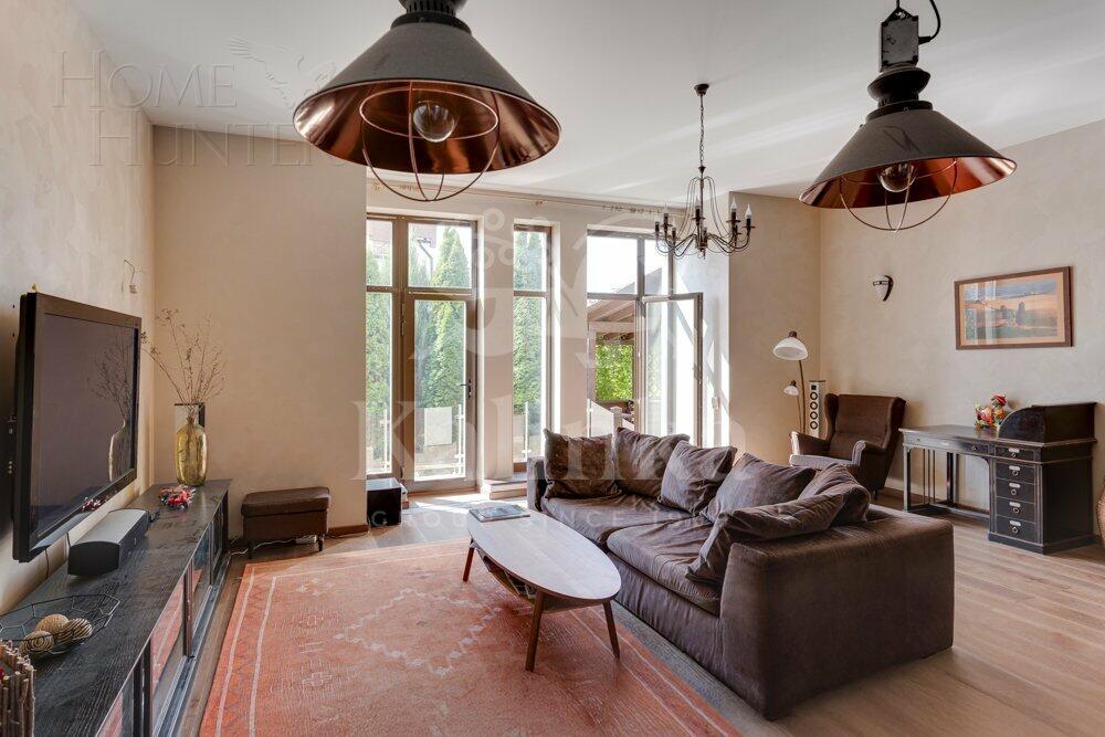 2-этажный таунхаус 220 м² с отделкой