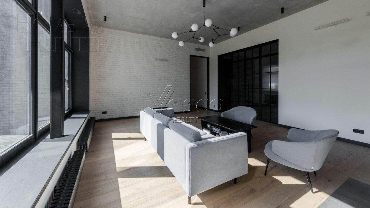 2-этажный коттедж 647 м² с отделкой