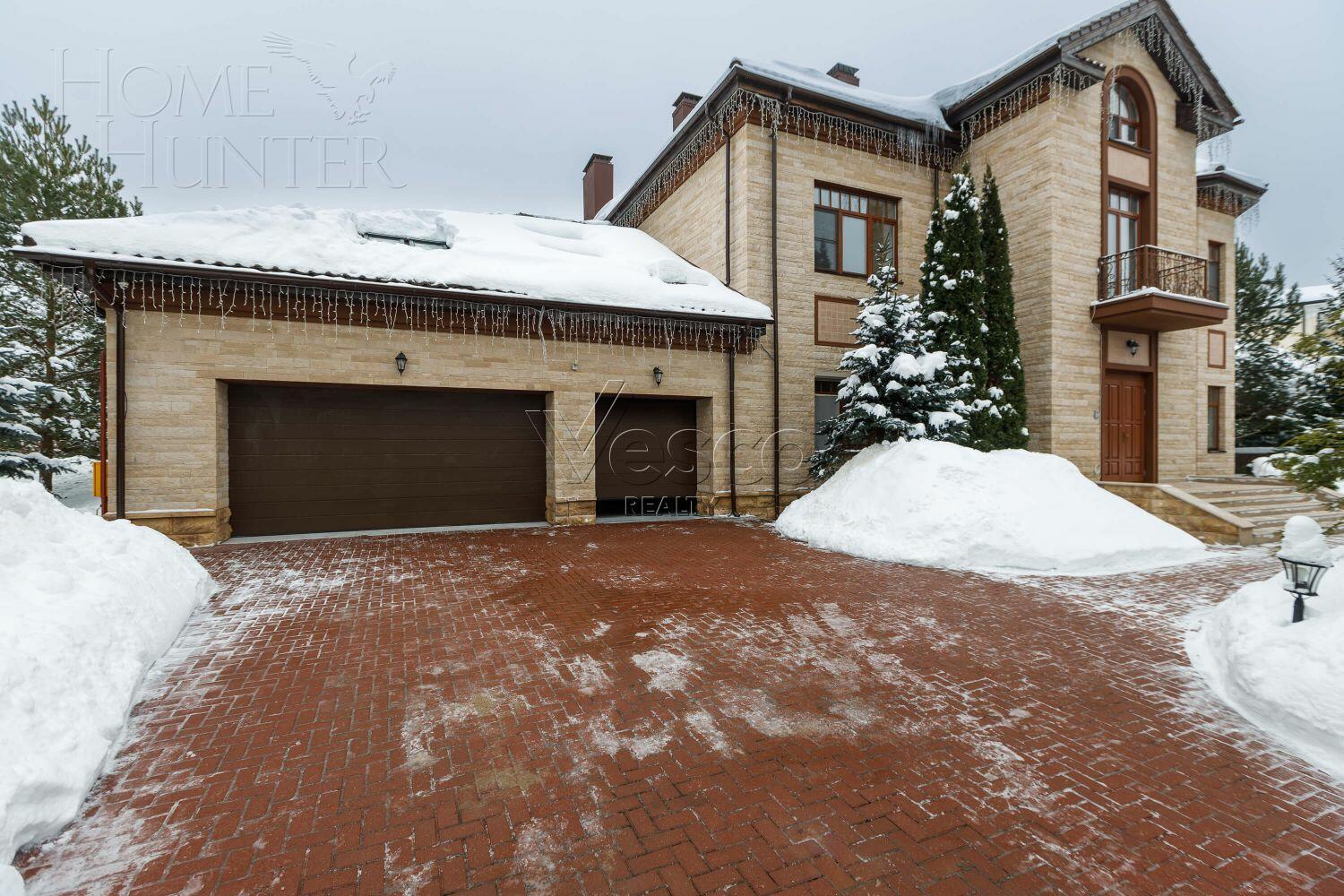 2-этажный коттедж 1 378 м² с отделкой