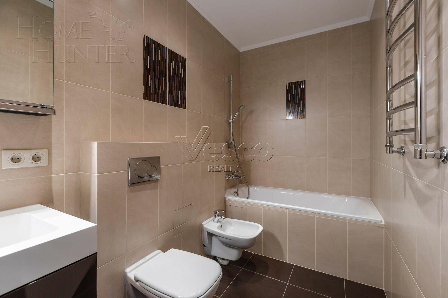 2-этажный коттедж 1 378 м² с отделкой