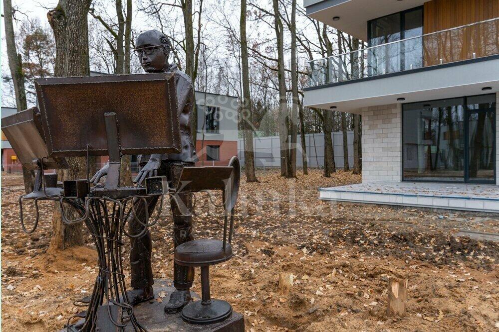 2-этажный коттедж 678 м² без отделки