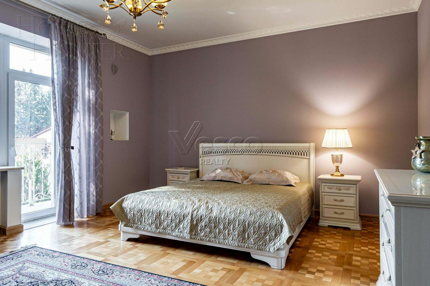 2-этажный коттедж 1 065 м² с отделкой