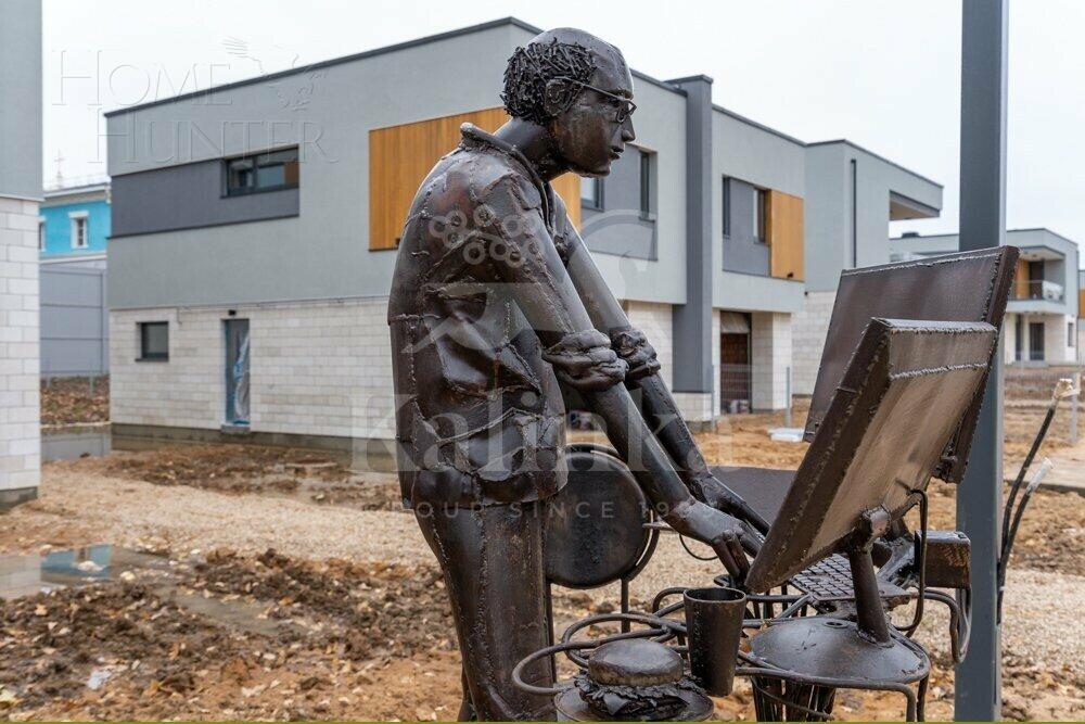 2-этажный коттедж 678 м² без отделки