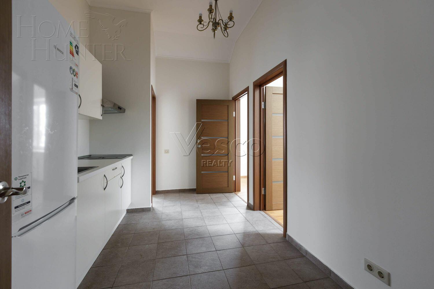 2-этажный коттедж 1 378 м² с отделкой