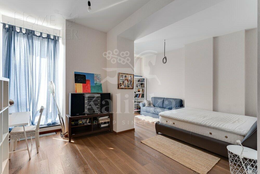 2-этажный таунхаус 220 м² с отделкой