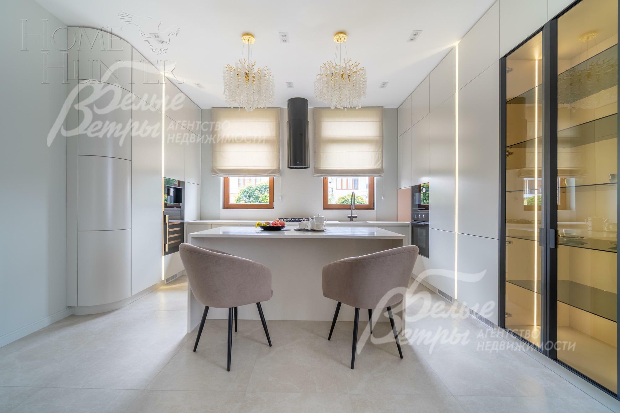 2-этажный таунхаус 435 м² с отделкой